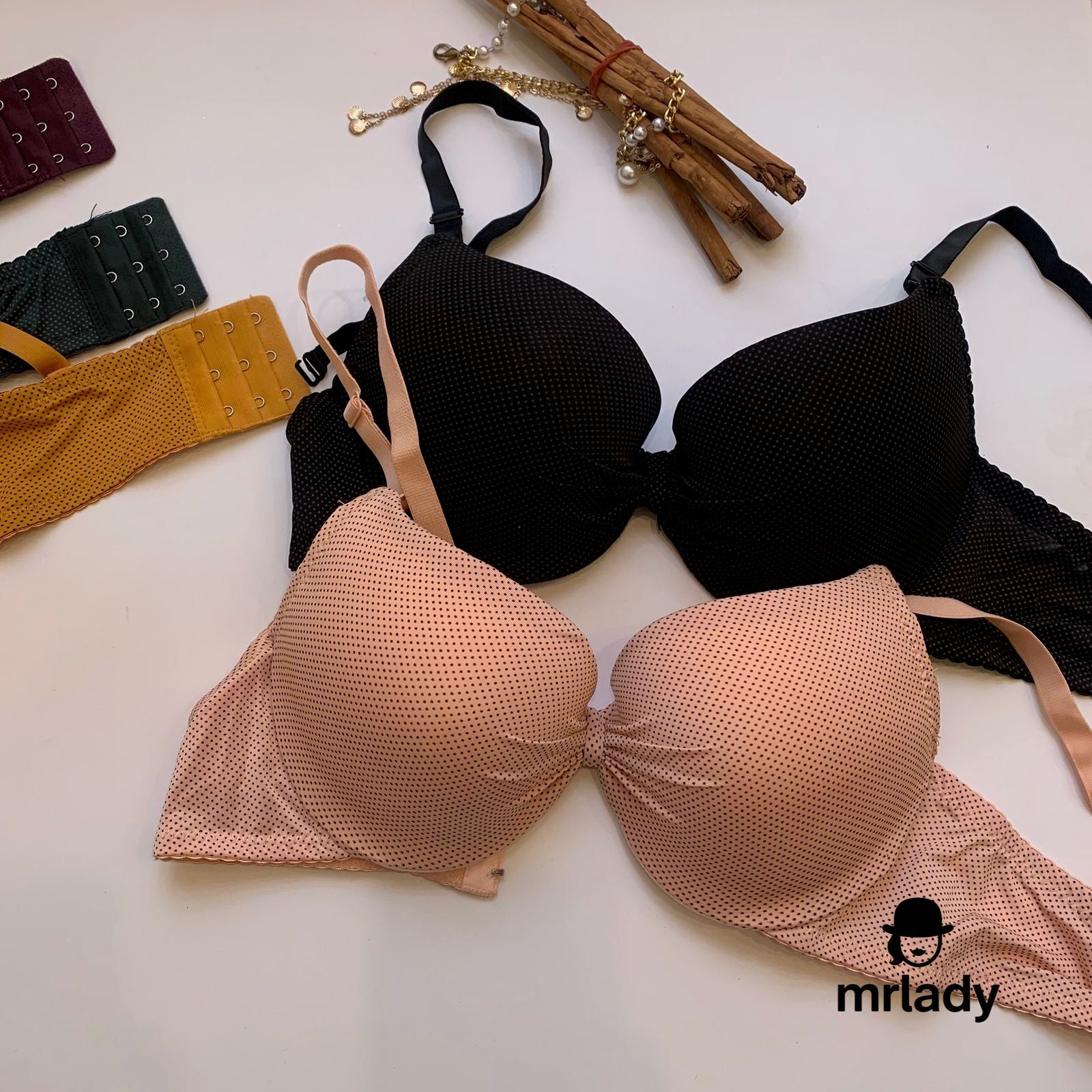 DOTTED LIGHT PUSH UP BRA SET