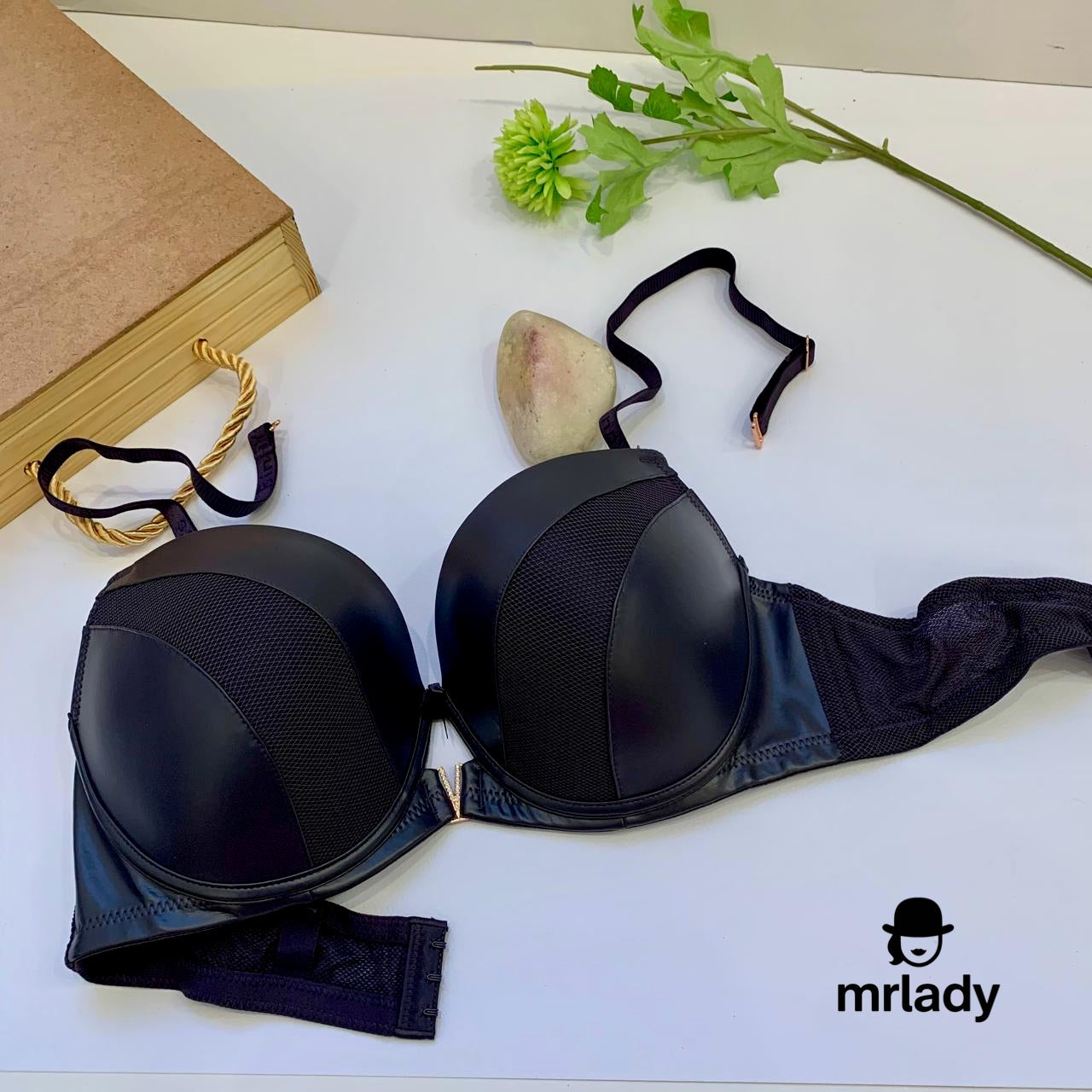 LEATHER THIN PAD BRA