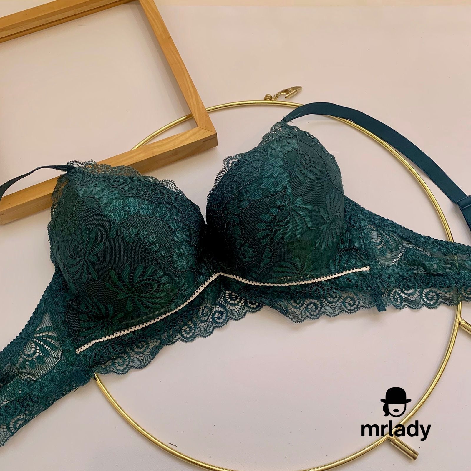 TEREA THIN PAD BIG CUP BRA V1