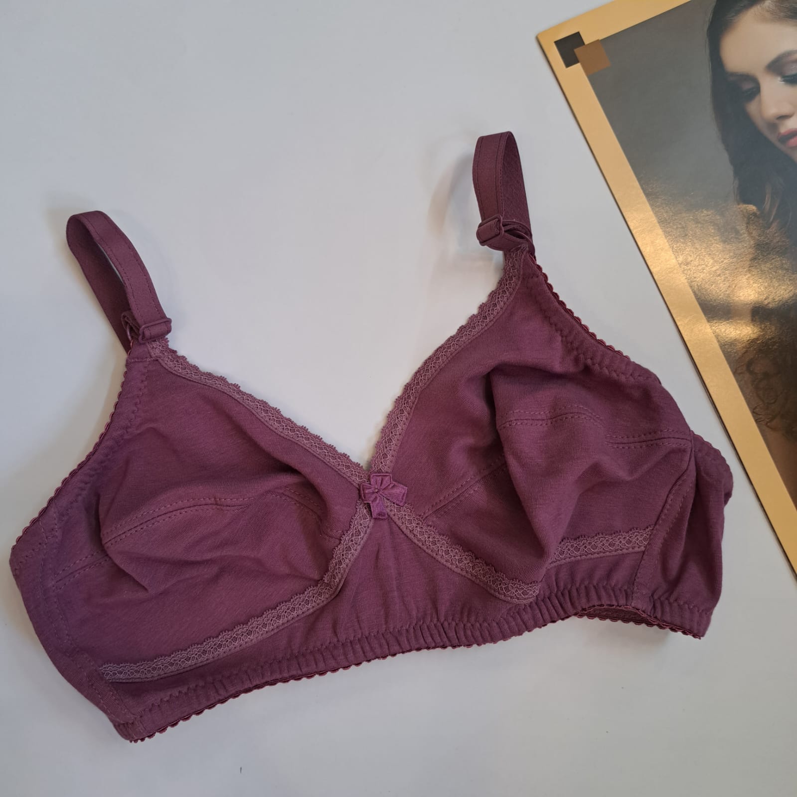 SOFT SUMMER FABRIC CROSS LACE BRA( pack of two)