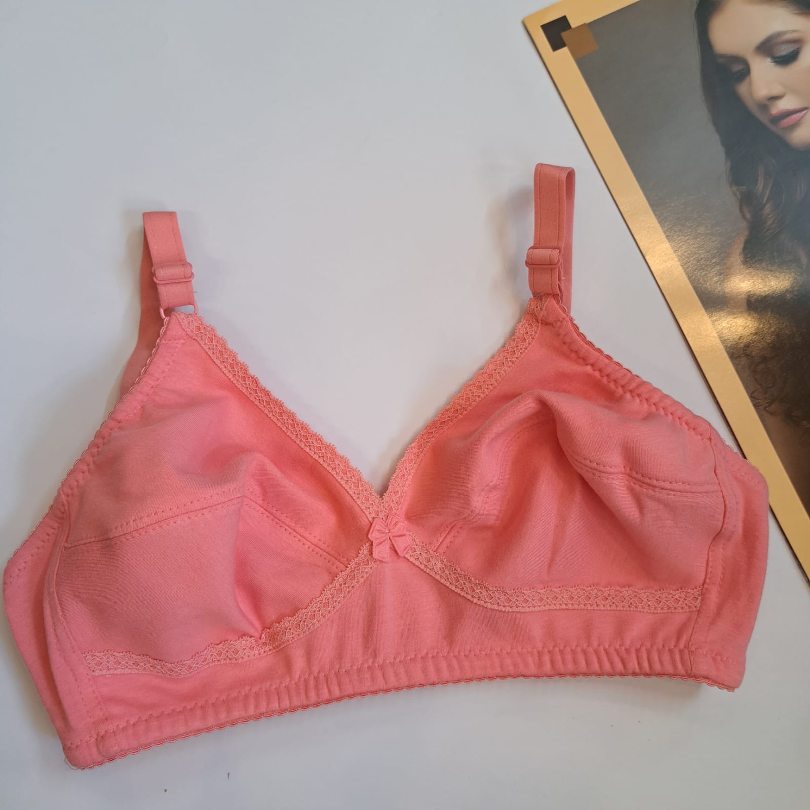 SOFT SUMMER FABRIC CROSS LACE BRA( pack of two)