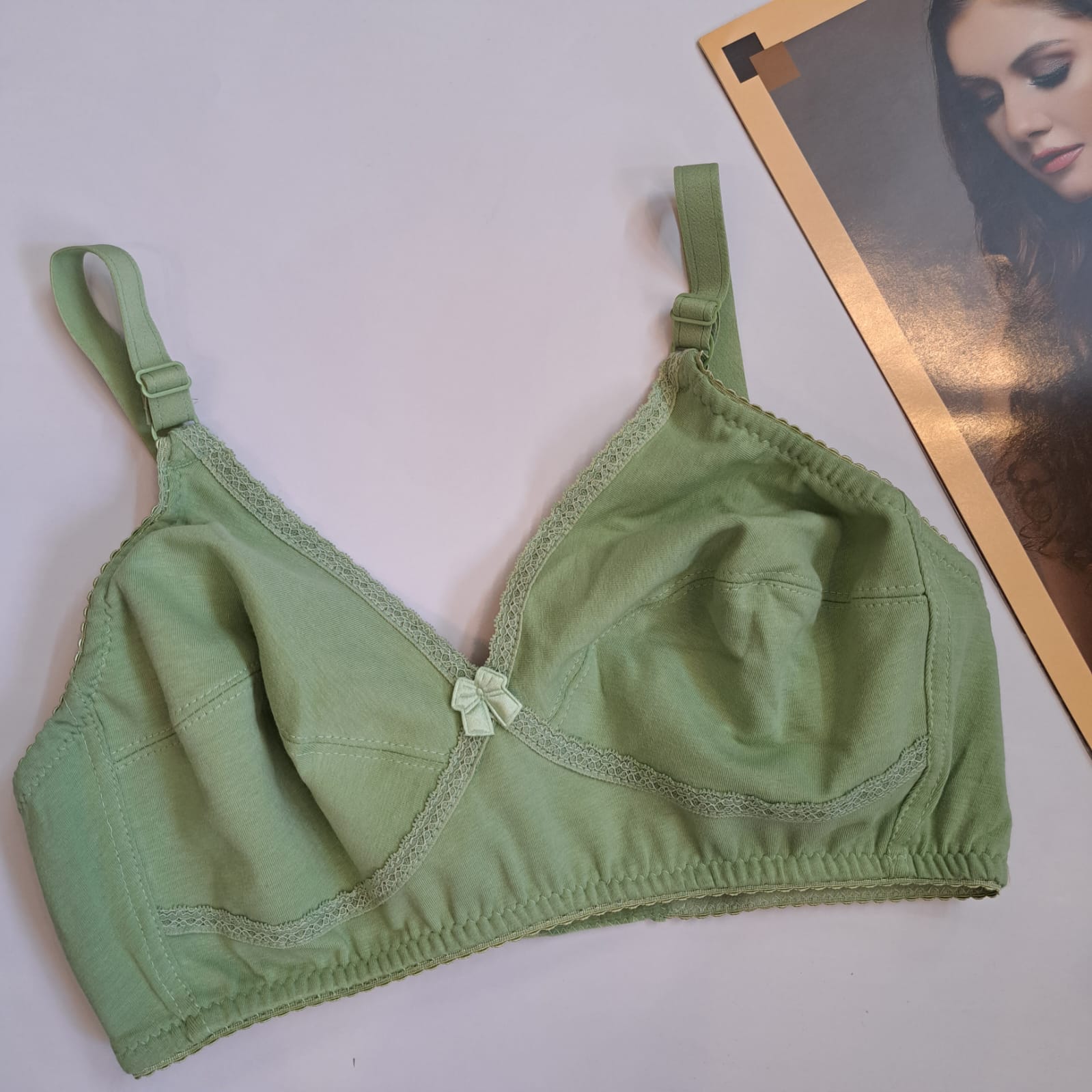 SOFT SUMMER FABRIC CROSS LACE BRA( pack of two)