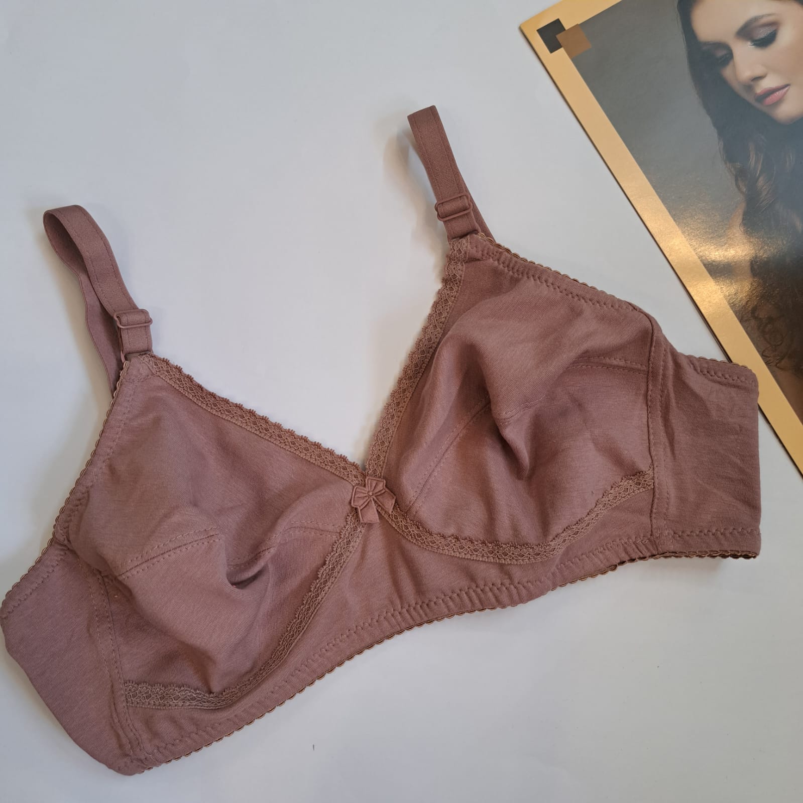 SOFT SUMMER FABRIC CROSS LACE BRA( pack of two)